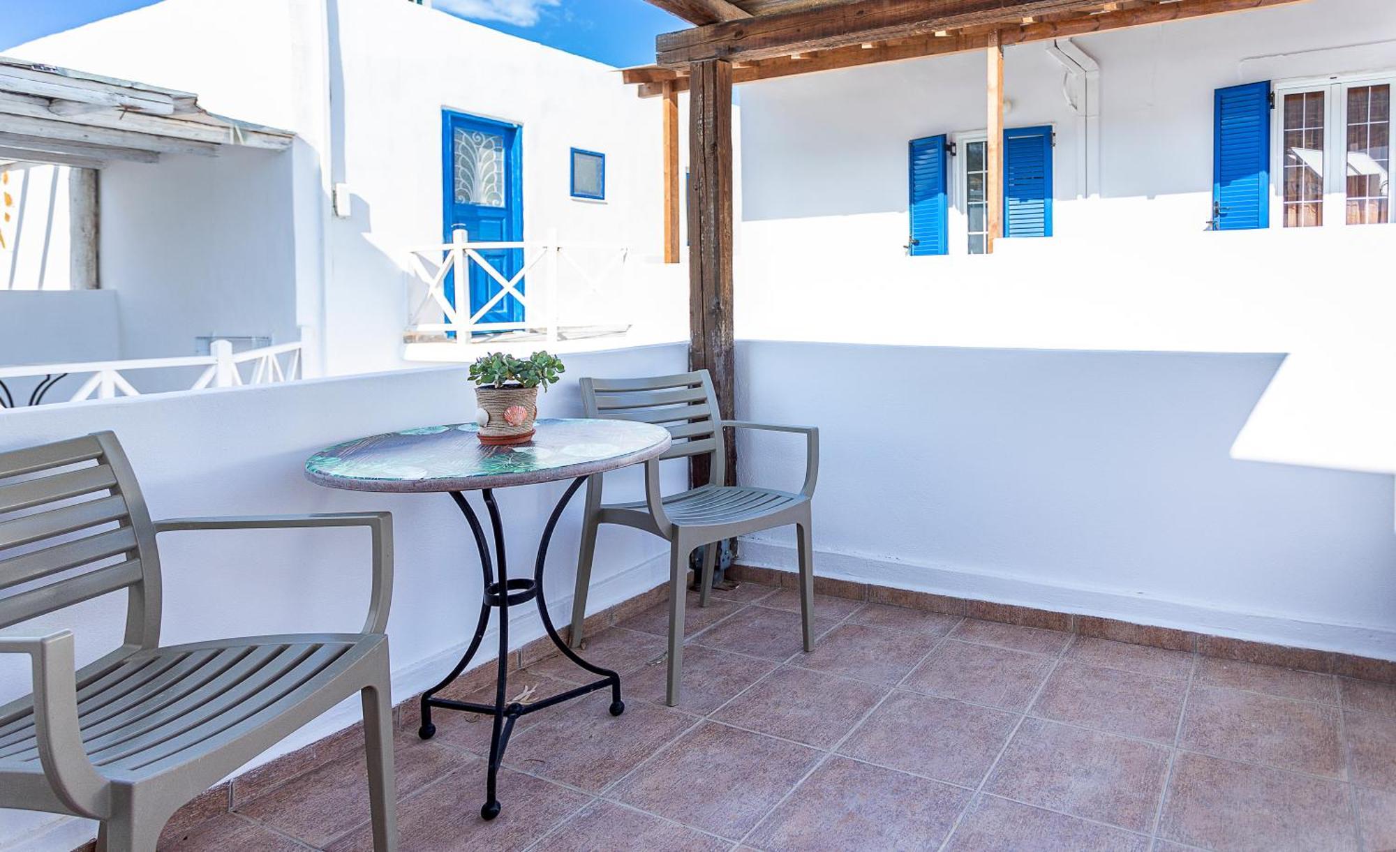 Vassilia On The Beach Serifos Livadakia Exterior photo
