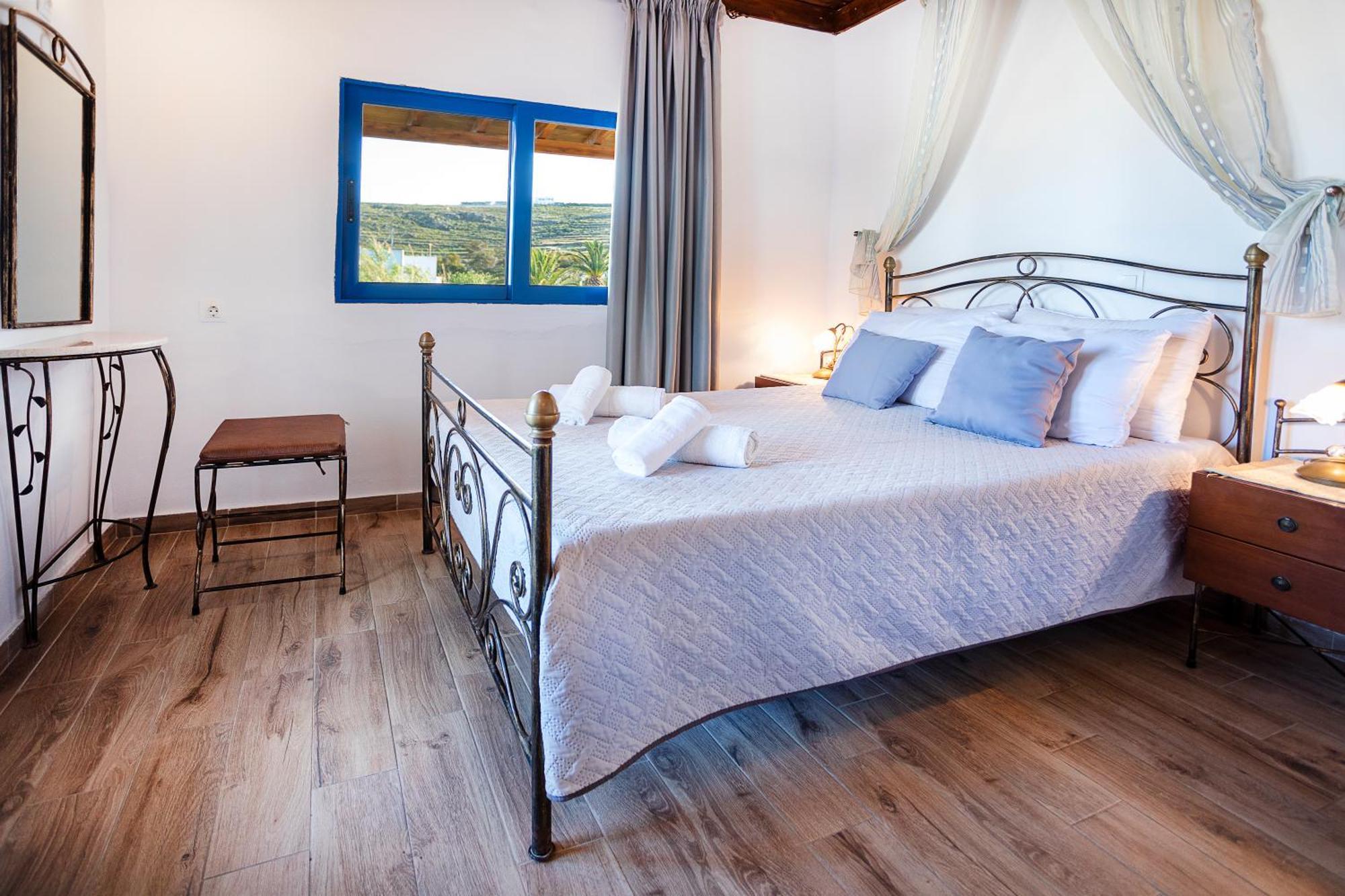 Vassilia On The Beach Serifos Livadakia Exterior photo